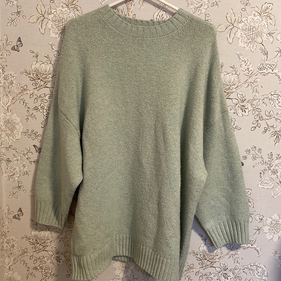 Zara Sweaters - Zara sweater size small